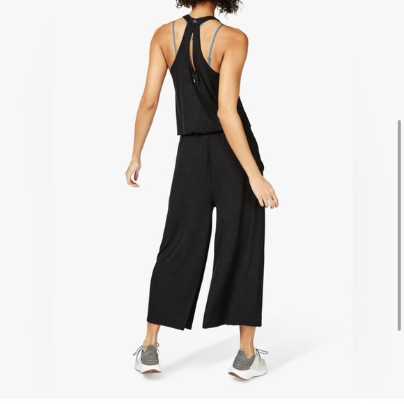 Sweaty Betty culotte jumpsuit. Size S. Gray. - Picture 2 of 5